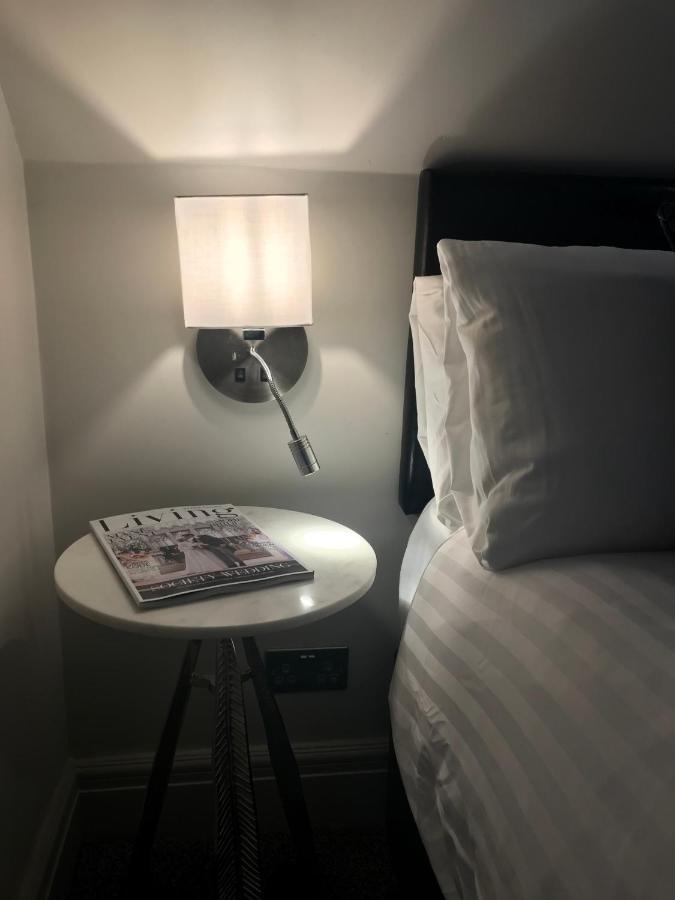 Bed & Breakfast Ashbourne House 4*