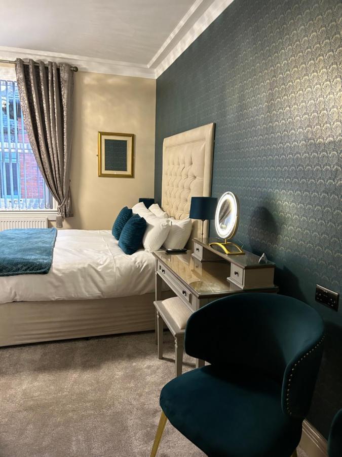 Ashbourne House 4*