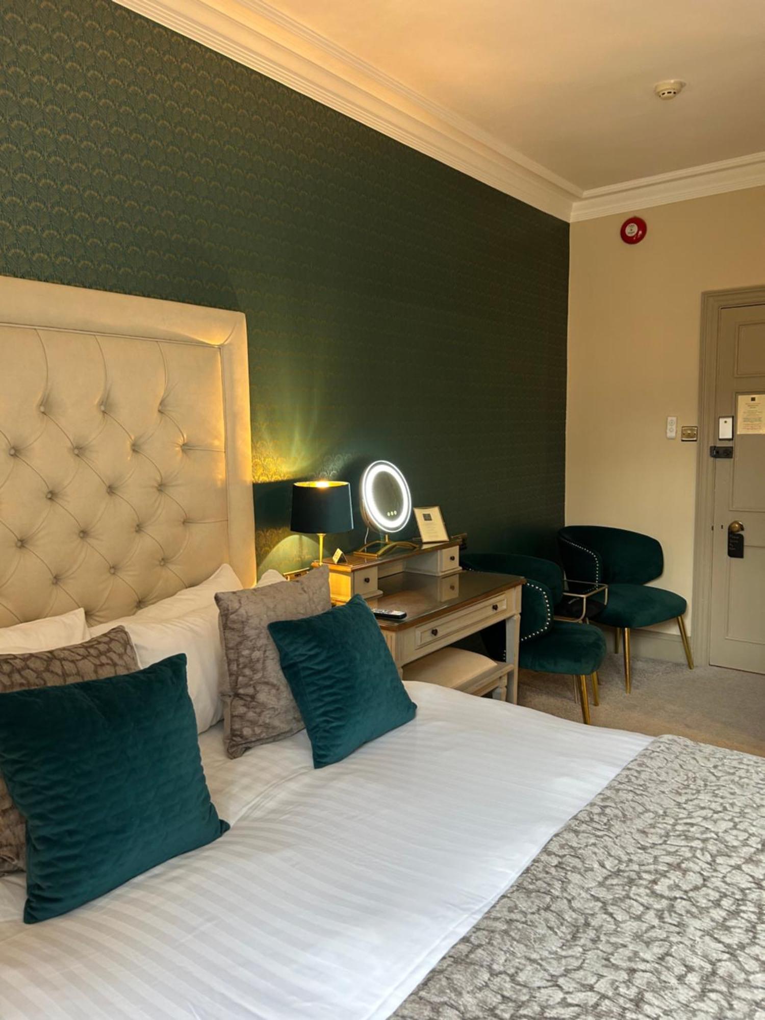 Ashbourne House Bed & Breakfast