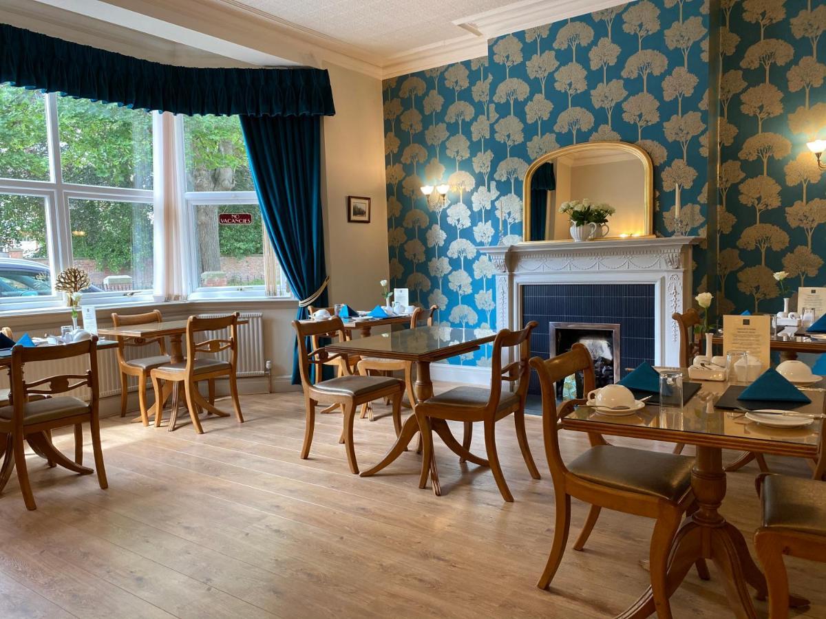 Ashbourne House 4* Йорк